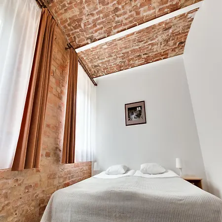 Hotel Janne 3*