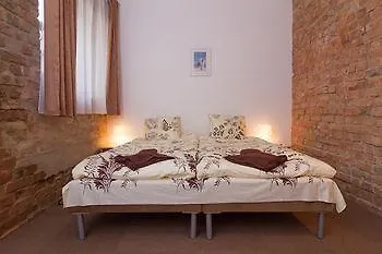 Janne Hotel 3*